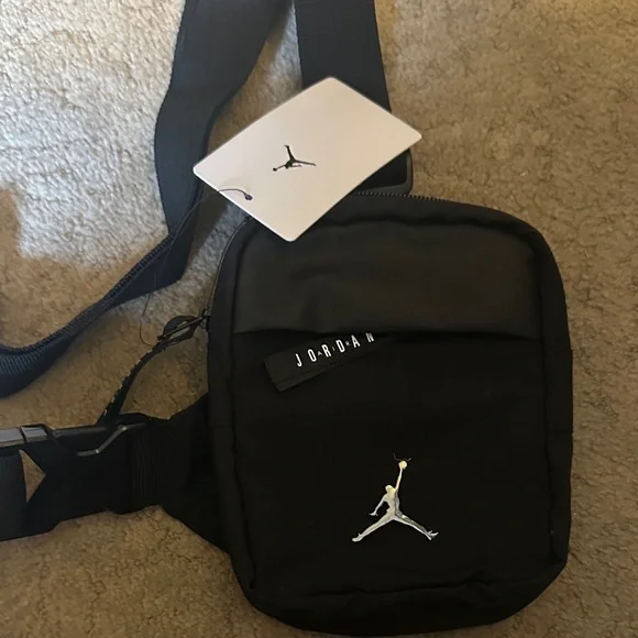 Jordan Black Belt Bag - Picture 1 of 2
